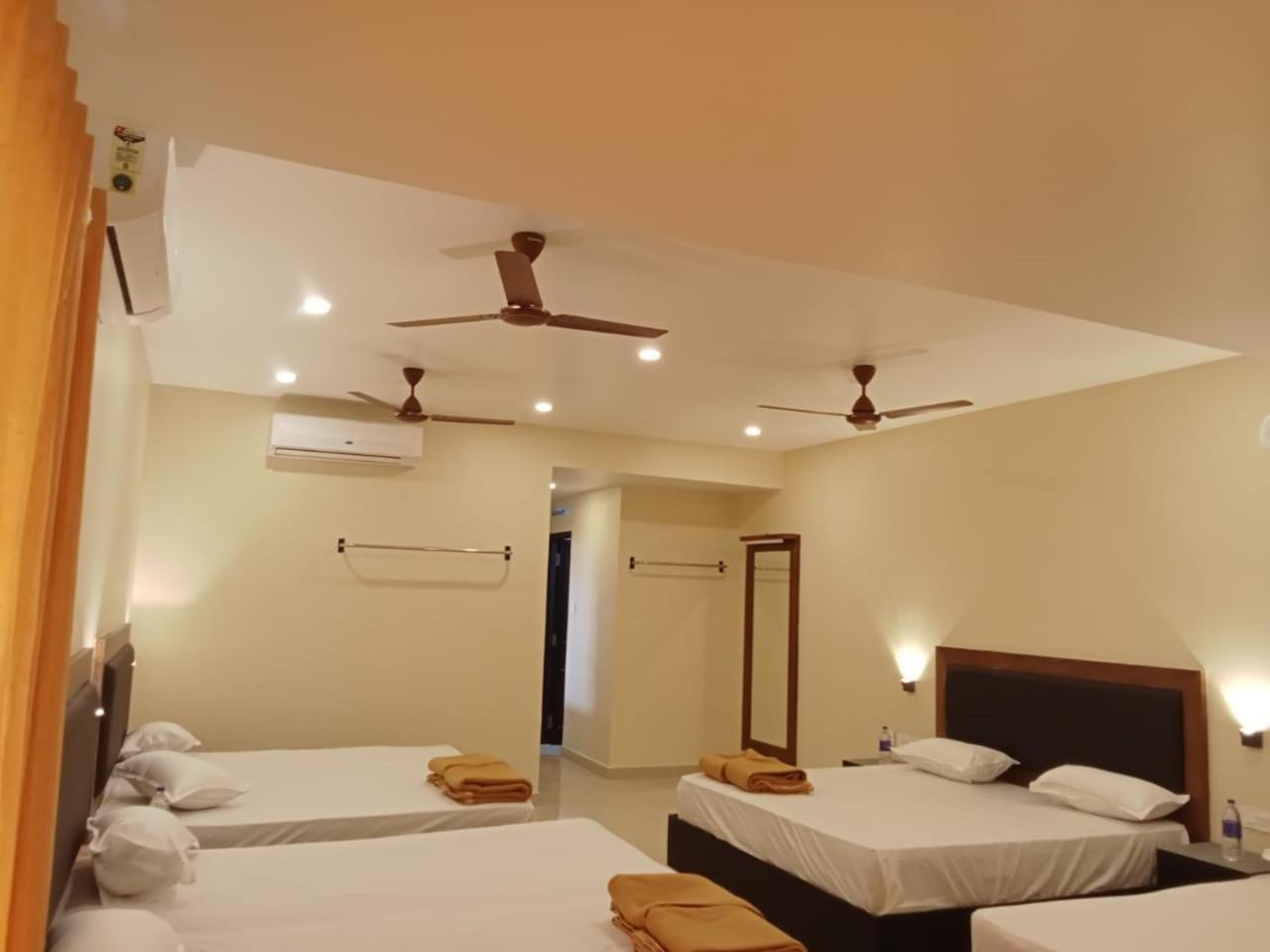 Hotel Sri Devi Kanyakumari Exterior photo